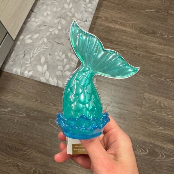 👑NEW👑 Ariel Wallflower Nightlight Disney Princess Bath & Body Works - Picture 3 of 6